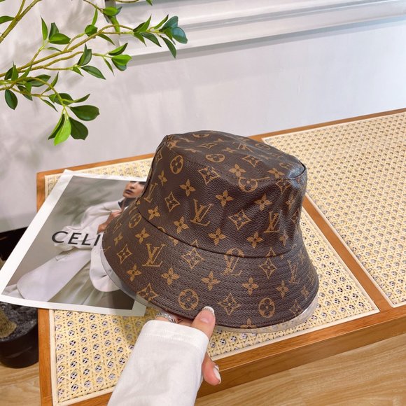 Louis Vuitton's new embossed presbyopic leather baseball cap - Picture 2 of 8